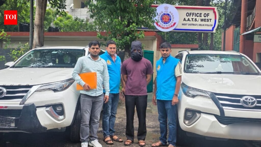 2 Fortuners, same number plate, both stolen: Delhi Police seize ‘cloned’ SUVs ahead of Independence Day | Delhi News