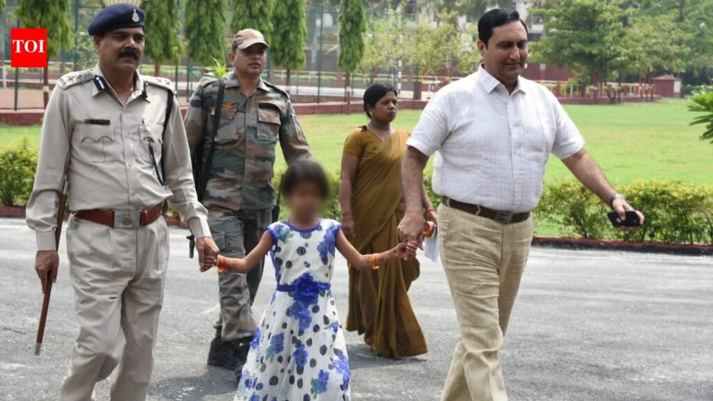 She lived with her father in jail, until an IAS officer asked her one question that changed her life: What Khushi’s story teaches us about giving children opportunities |