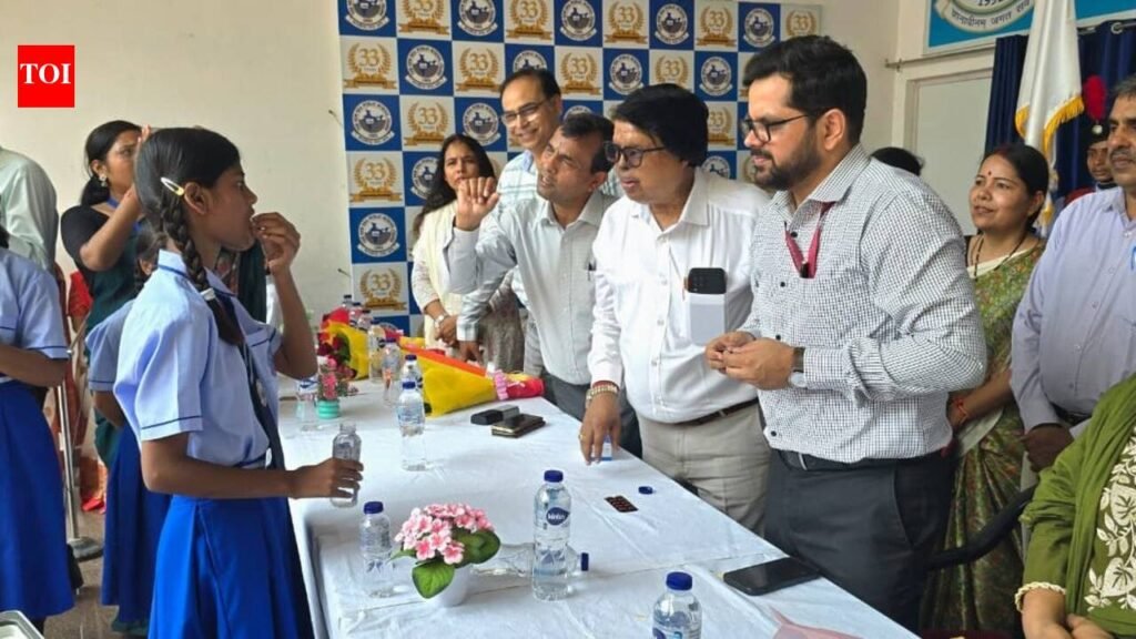 Nat’l Deworming drive launched in Jhansi, targets over 10 lakh children | Kanpur News