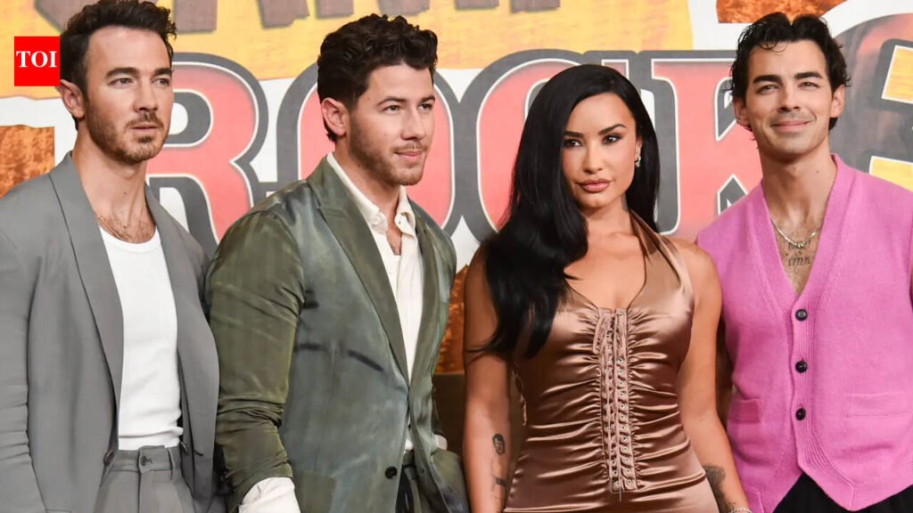 Demi Lovato reunites with Nick Jonas, Joe and Kevin Jonas at ‘Camp Rock 3’ premiere; fans get emotional with ‘Then and Now’ pics |