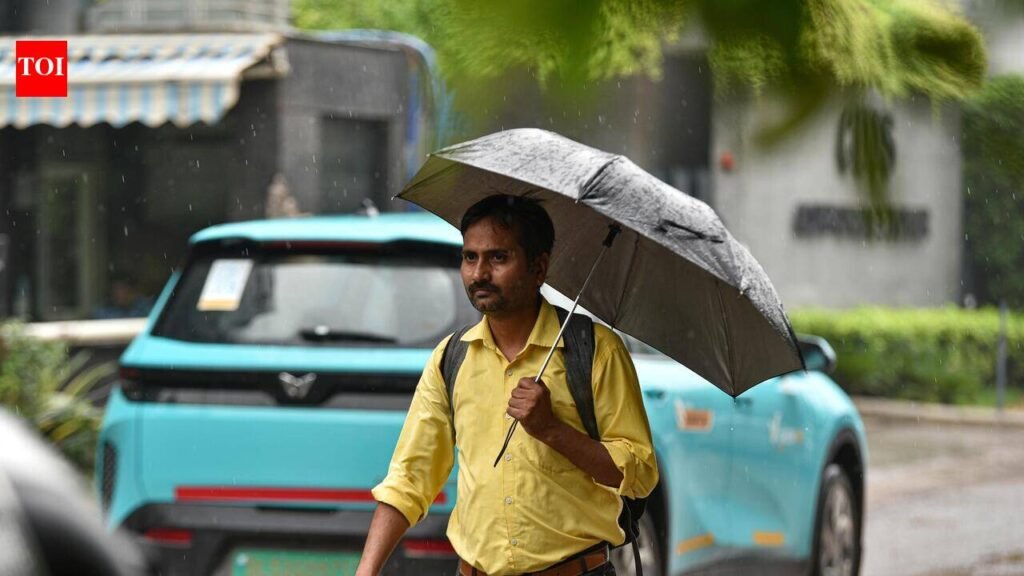 Gurgaon records light showers, wet spell likely on weekend | Gurgaon News