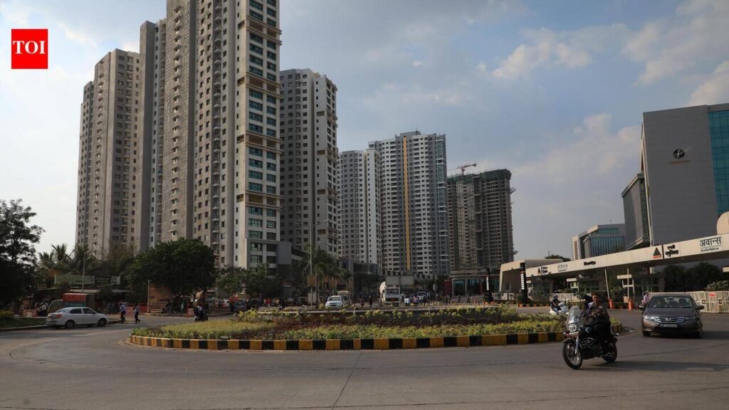 Need to develop ecosystem of cities for GCCs in Maharashtra, says Fadnavis | Pune News
