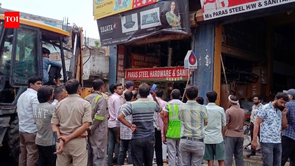 Salesman dead, two injured after shop ceiling caves in | Noida News