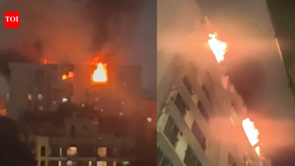 2.5-year-old among 2 dead in Mumbai’s Ville Parle building fire | Mumbai News