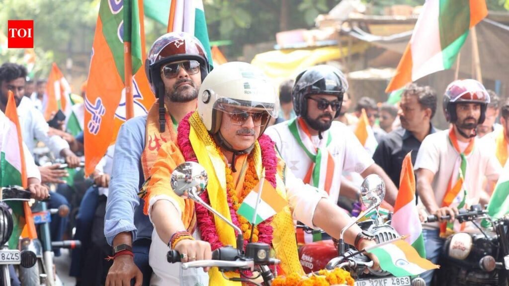 Gen Z takes part in 20-km Tiranga Yatra
