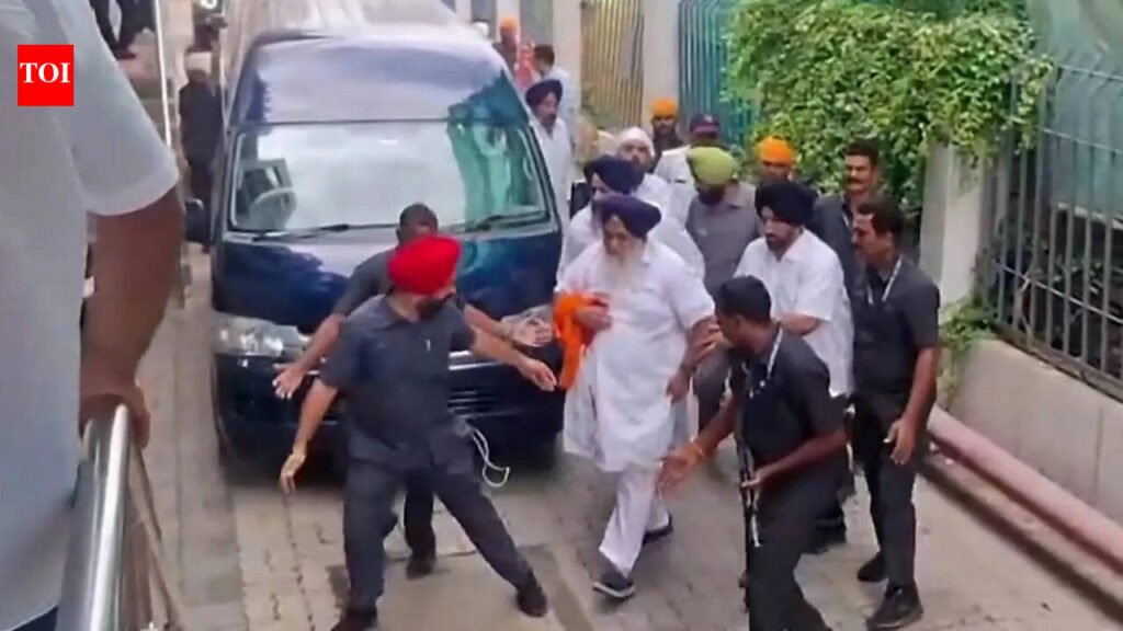 How did attackers get near Z-plus protectee Sukhbir Badal