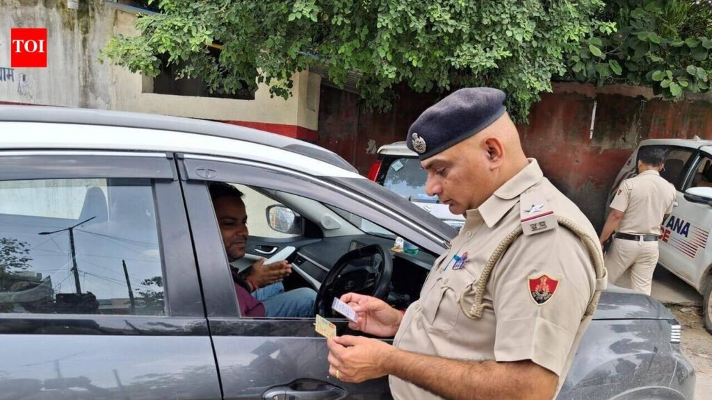 4,500 cops on guard for I-Day, checks at 11 points