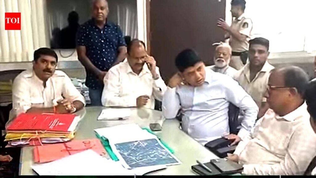 Vijai, Patkar lead Velsao residents to collector over railway issue