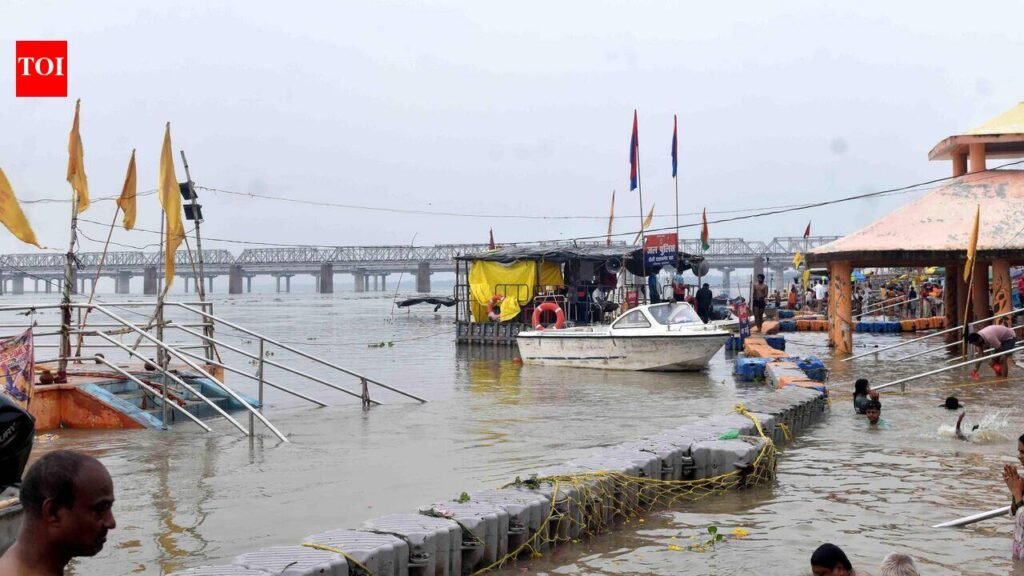 Water levels surge in Ganga, Yamuna; flood-prone areas on watch in Prayagraj