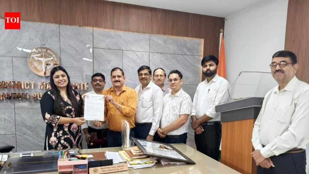 Industrialists seek better civic infra, Udyog Kendra facelift
