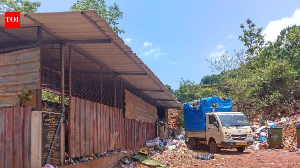Kavlem villagers give panchayat four days to remove garbage shed