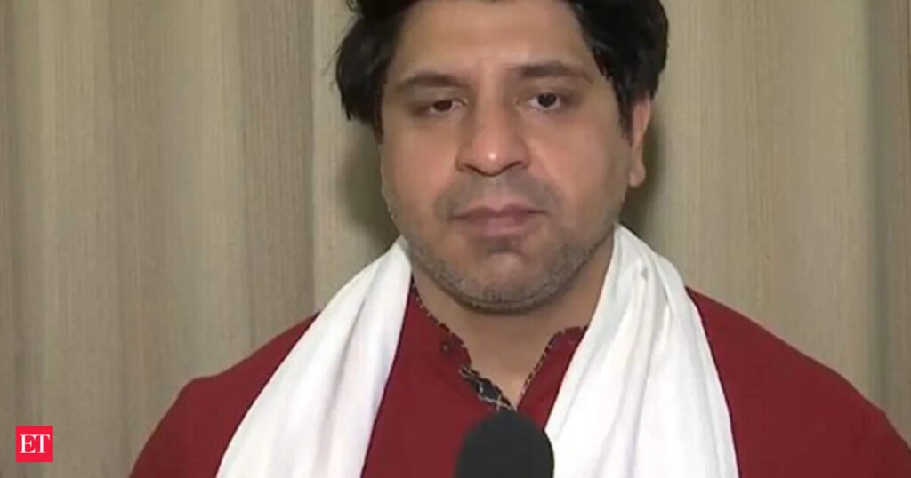 Shehzad Poonawalla once again seeks resignation from BJP, urges party to accept