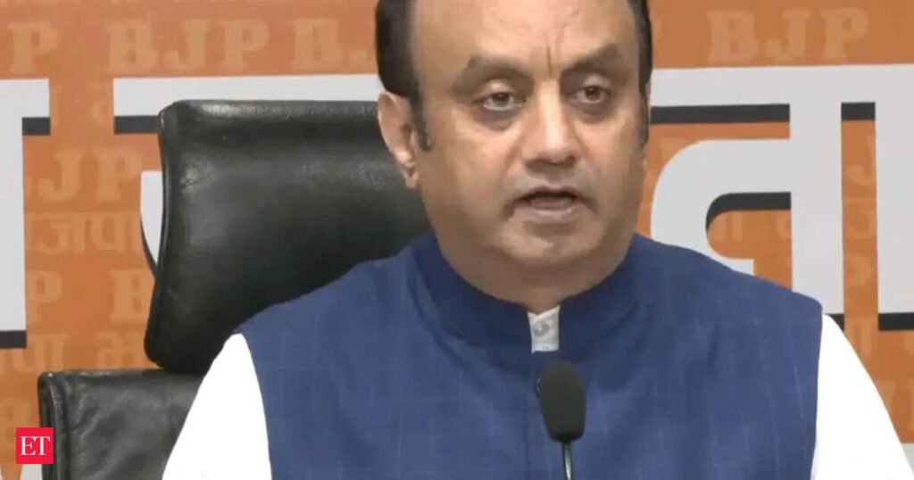 Sudhanshu Trivedi hits out at Congress over its stand on ‘Dimagi Naxal’ remark