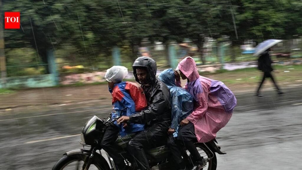 Red alert in three Jharkhand districts as depression moves towards state | Ranchi News