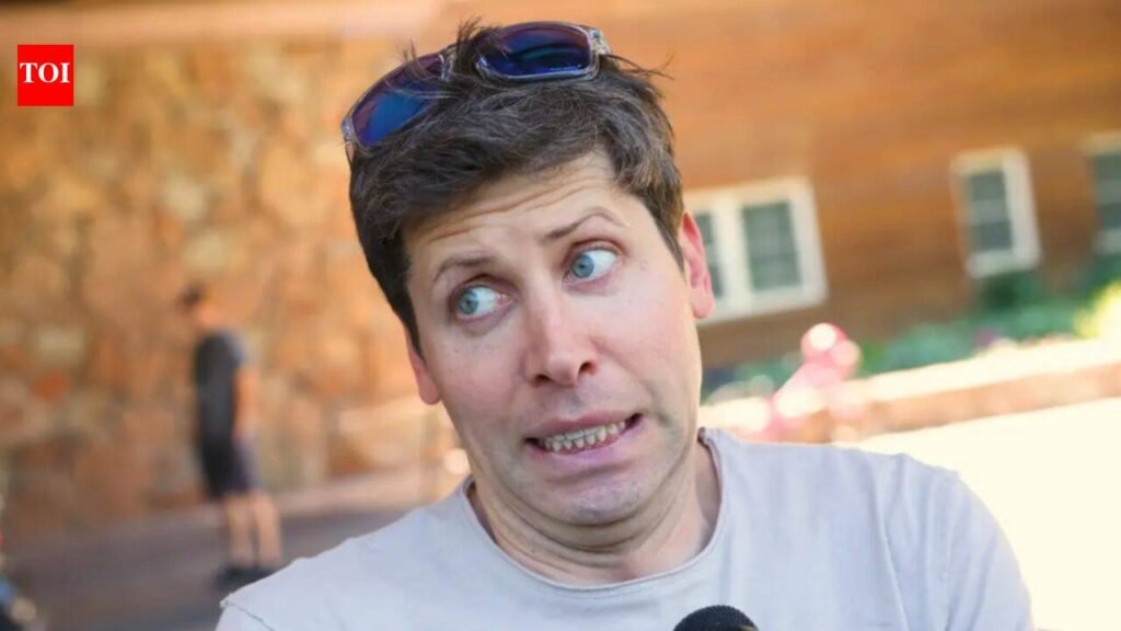 Chatgpt: OpenAI CEO Sam Altman: Within six months, ChatGPT could watch your screen, meetings and emails