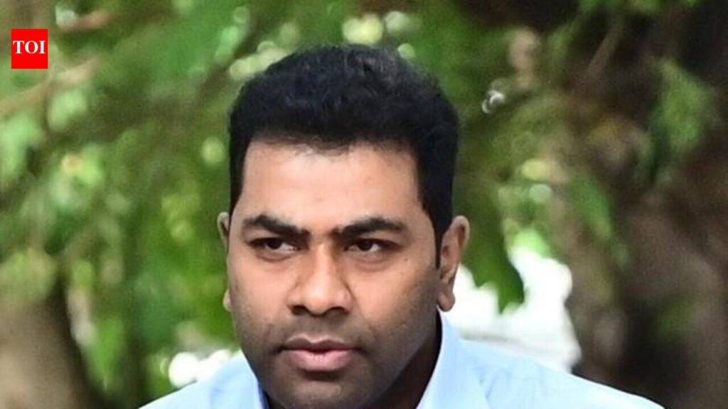 Velu questions lack of transparency in tenders for CM’s new office | Chennai News