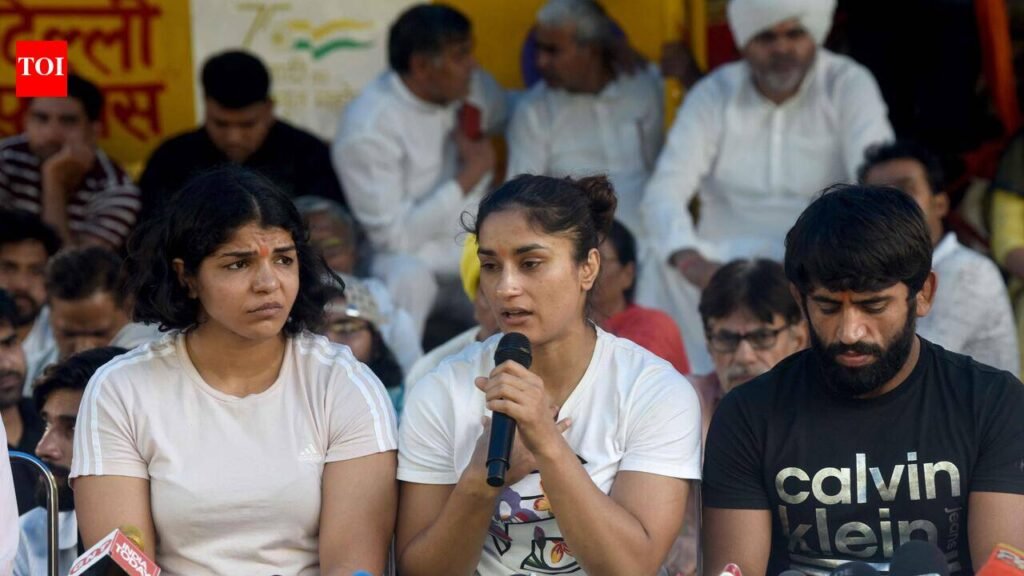 CWG gold medallist Vinesh Phogat vows to continue fight, says will challenge Brij Bhushan acquittal in Supreme Court | Chandigarh News
