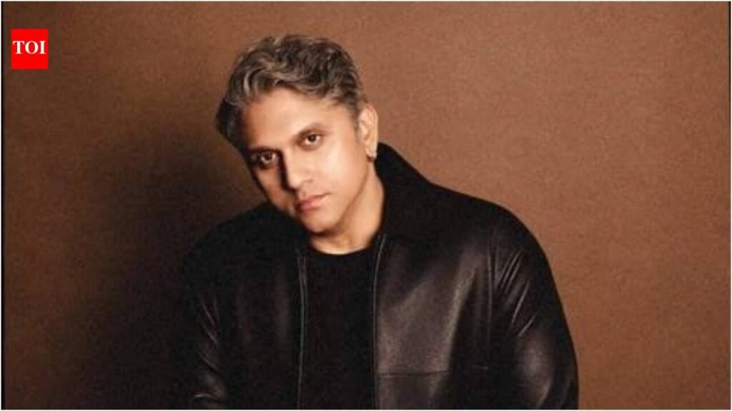 ‘Awarapan’ director Mohit Suri buys a new swanky car worth over Rs 1.60 crore, adds luxury EV to his collection | Hindi Movie News