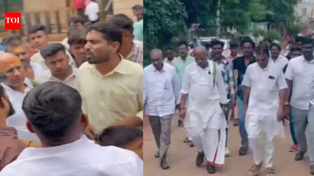 Karnataka college principal booked for stopping ‘Vande Mataram’ slogans following I-Day celebrations | Bengaluru News