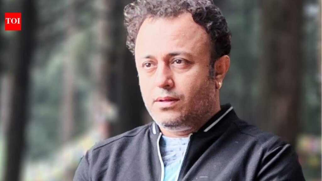 Bengali actor Jaayjeet Banerjee escapes serious injury after speeding lorry hits his car; says, ‘I could have been seriously injured’ | Bengali Movie News