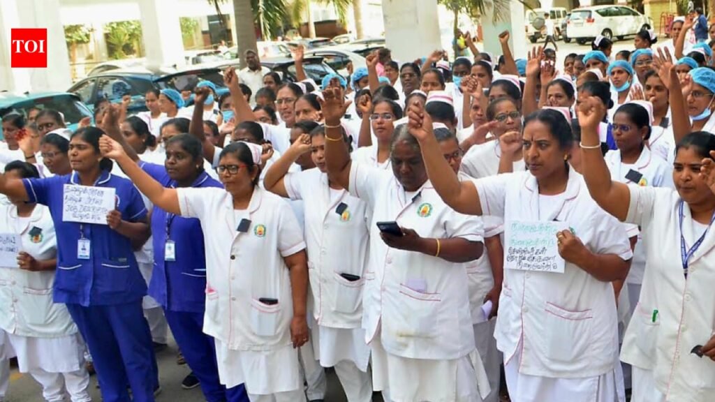 Coimbatore Medical College Hospital nurses hold protest | Coimbatore News
