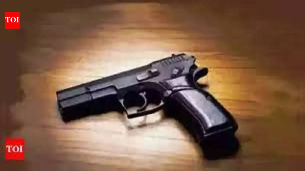 Father-son accused of shooting at youth | Ludhiana News