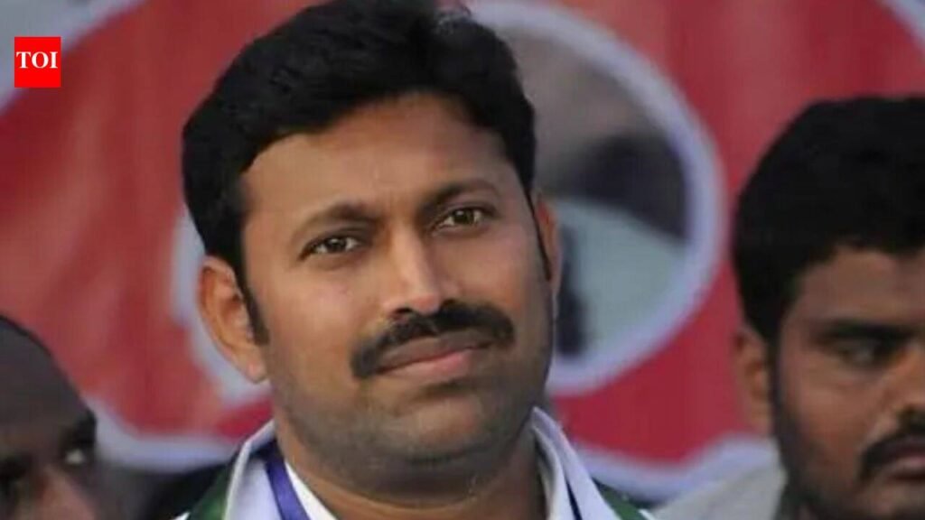 ED searches premises in Hyderabad linked to Kadapa MP Avinash Reddy, father in Vivekananda Reddy PMLA case | Hyderabad News