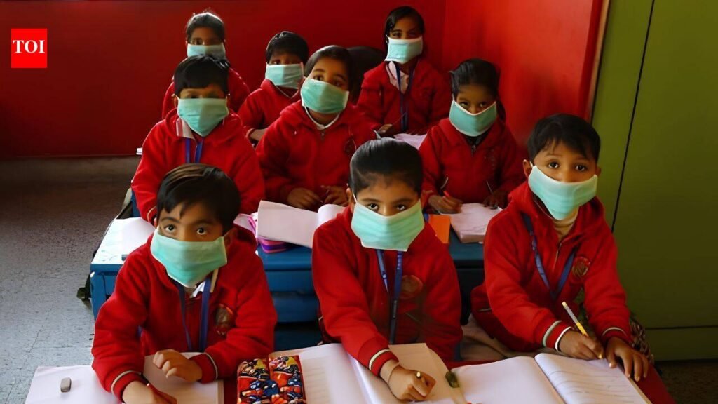 Swine flu cases rise amid humid weather; doctors urge caution, respiratory hygiene | Delhi News