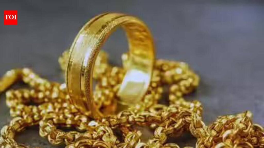 Joyalukkas and Kalyan Jewellers have been awarded the contract to supply gold rings for Tamil Nadu govt | Chennai News