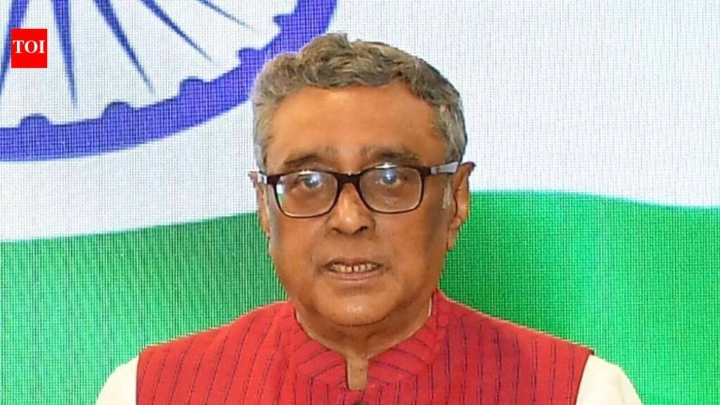 Politicians shouldn’t hijack student agitation: Swapan Dasgupta | Kolkata News