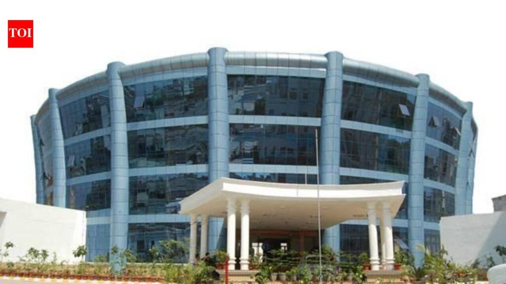 RMLIMS doctor suspended over harassment allegations | Lucknow News