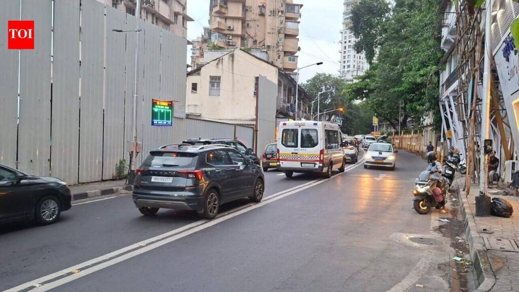 Malabar Hill residents move Bombay high court against BMC’s 2023 decision to reduce width of Walkeshwar Road in Mumbai | Mumbai News