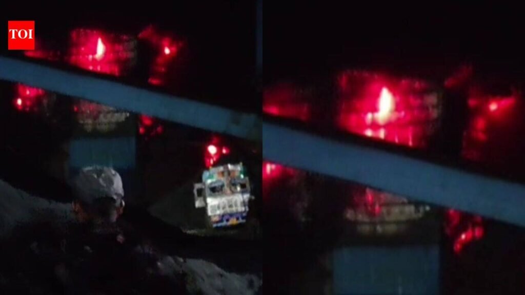 At least 3 dead after fire breaks out at factory in Jharkhand | Ranchi News