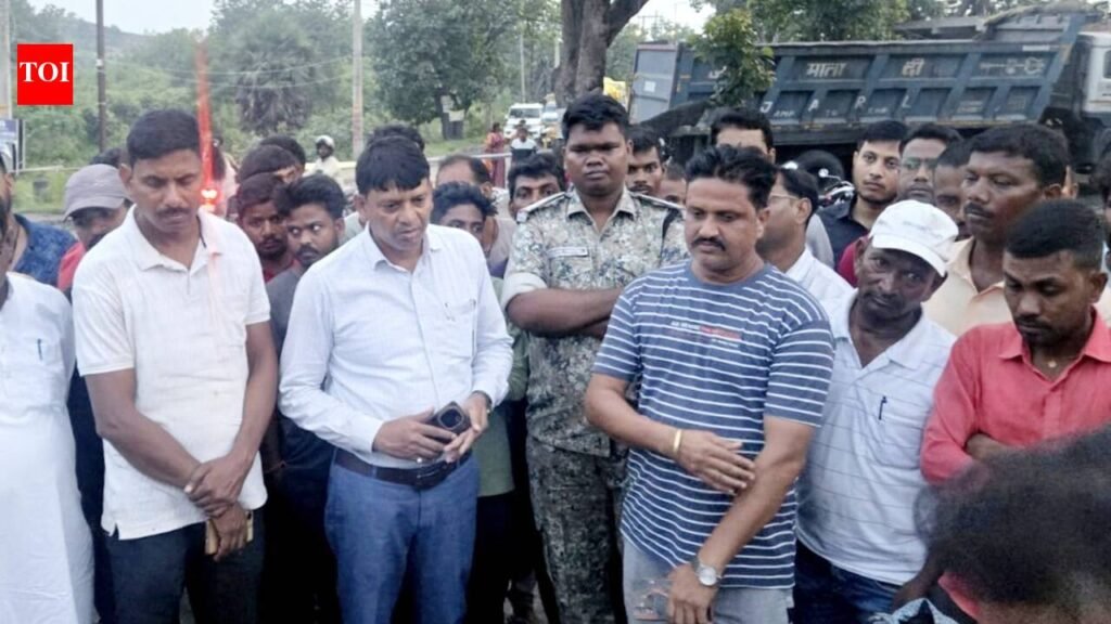 Accident death triggers 30-hour blockade in Hazaribag; new road announced for coal vehicles | Ranchi News