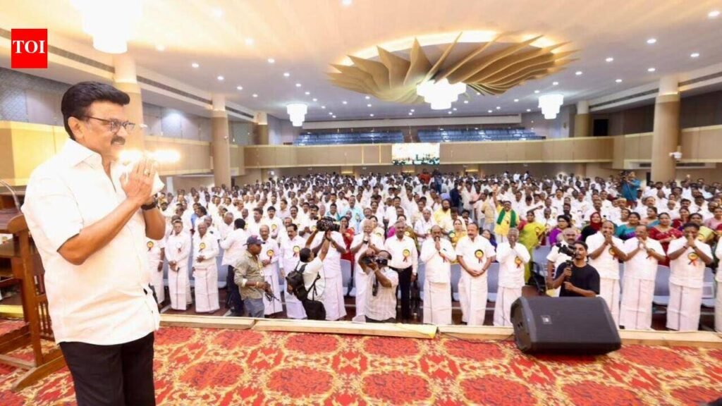 DMK caps age of dist secys at 70, limits tenure to three terms | Chennai News