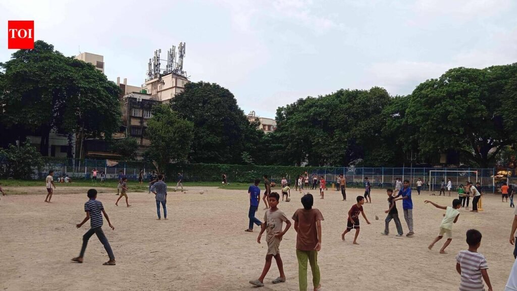 KMC reopens park 8 days after clash | Kolkata News
