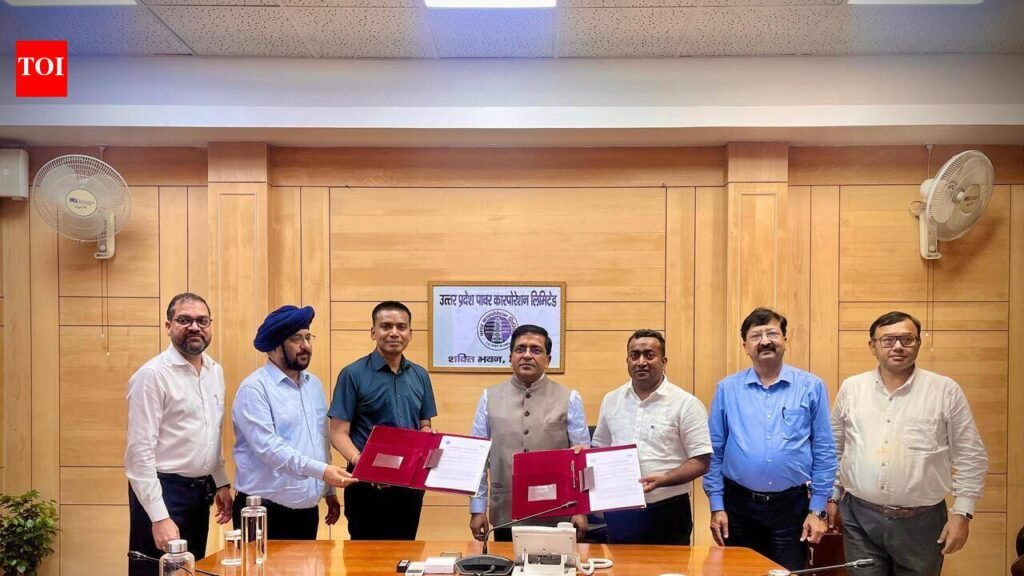 UP, MP sign MoU for 2k-MW power procurement | Lucknow News