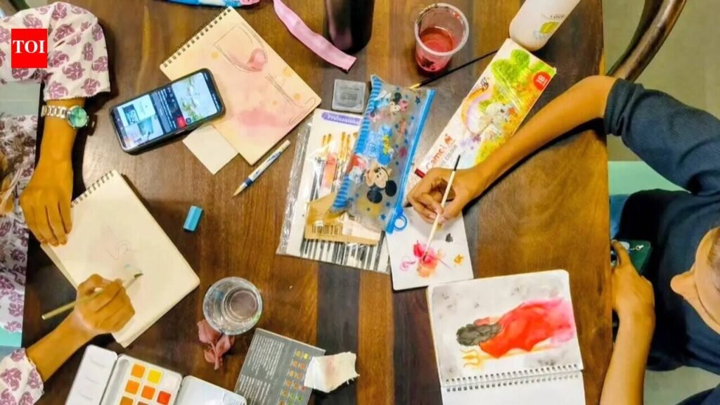 Sunday paint dates bring artists together | Patna News