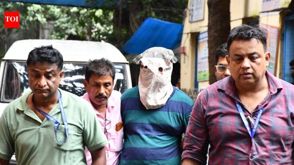 Paid touts Rs 1.5L to get permission to run hotel, property owner tells cops | Kolkata News
