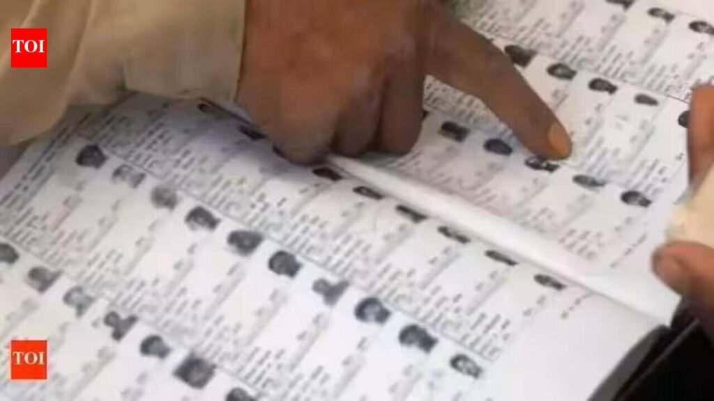 Scamsters use SIR to target anxious elders in Mumbai | Mumbai News