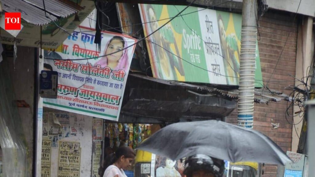 Light rain fails to bring relief, sultry conditions persist in city | Kanpur News