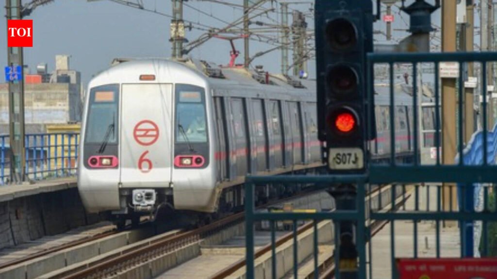Delhi cop rescues 16-year-old girl from suicide attempt at Hauz Khas Metro station | Delhi News
