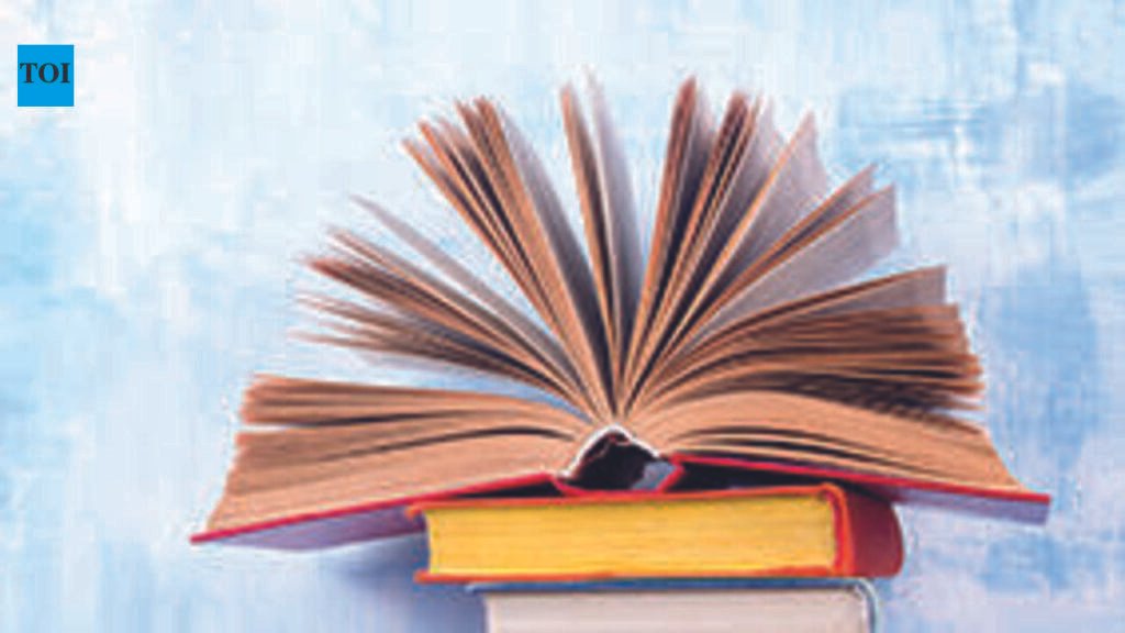 Father, daughter finish among top 3 in HPU LLB merit list | Chandigarh News