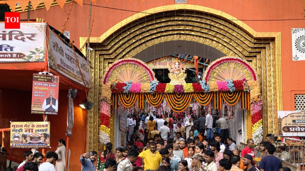 Rain fails to dampen devotion, festive spirit on final Monday of Shravan | Ranchi News