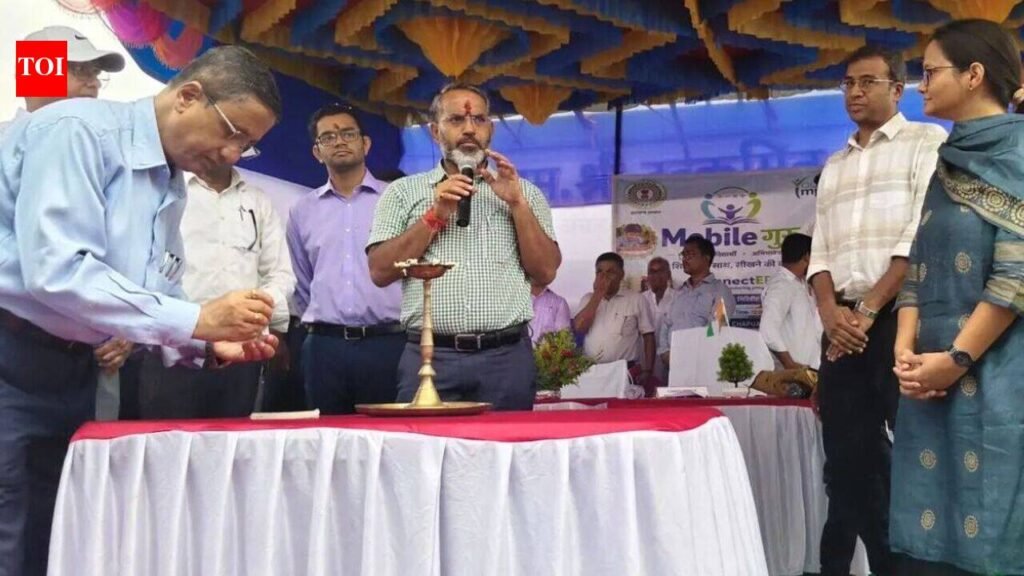 Mobile Guru App for Maths Lessons Rolled Out In Giridih School | Ranchi News