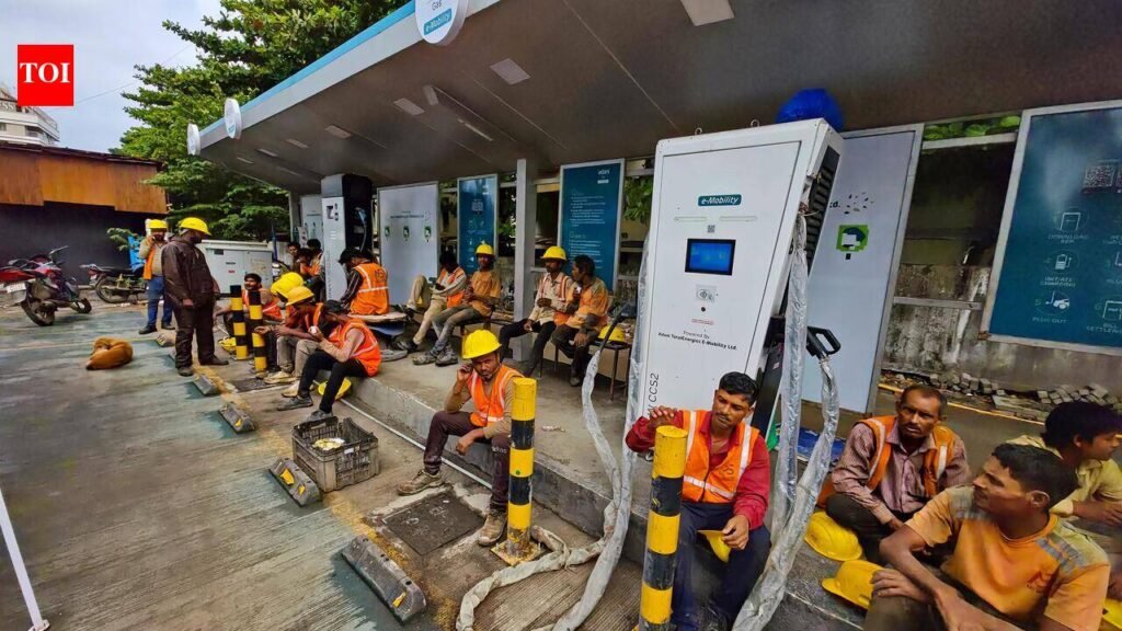 Pune RTO records unprecedented spike in EV registrations | Pune News