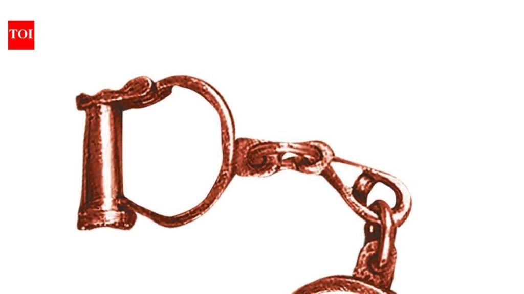 Cattle smuggler injured, held with son after encounter | Prayagraj News