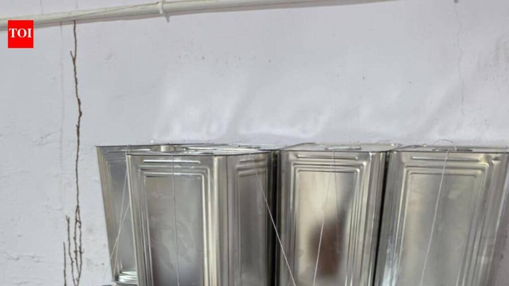 434kg of suspected adulterated ghee seized in Deesa | Rajkot News