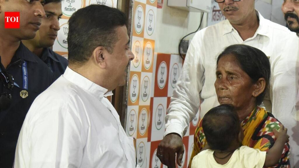 CM promised me a roof: Pavement grandmom after run-in with minister | Kolkata News
