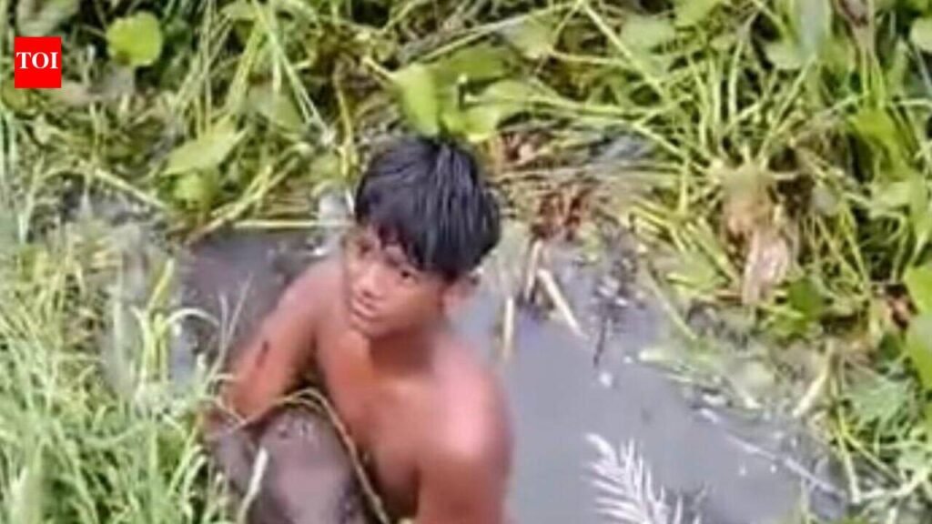 Teen battles wild boar in 2-hour tussle | Bhubaneswar News